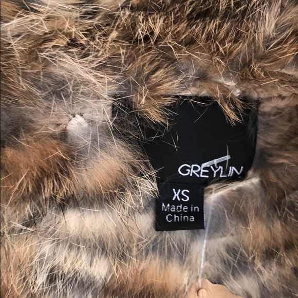 Greylin Racerback Rabbit Fur Vest - Picture 2 of 8